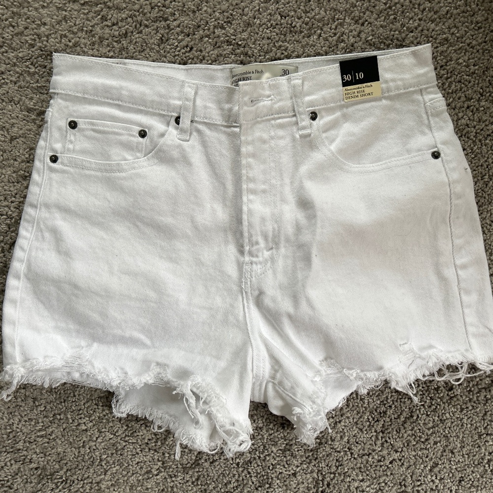 White distressed shorts high rise